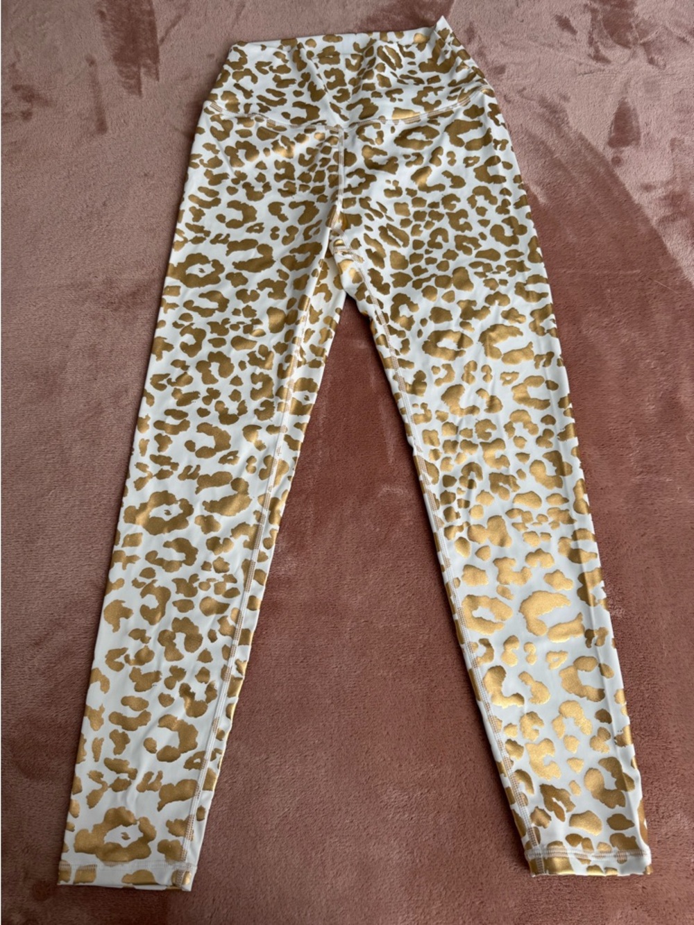 NWT Amelia Activewear Shiny Gold Leopard Print Leggings, Size M